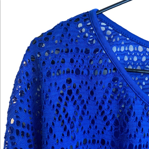 EXPRESS BLUE LACE MINI DRESS, THREE QUARTER SLEEVE, ADJUSTABLE STRAPS SIZE SMALL - Picture 7 of 8